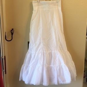 David’s Bridal Fit and Flare Slip Style #550